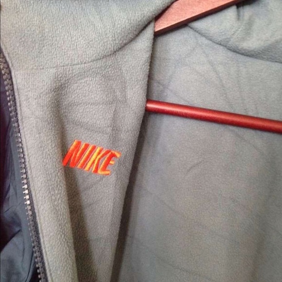 Jacket - Picture 3 of 3